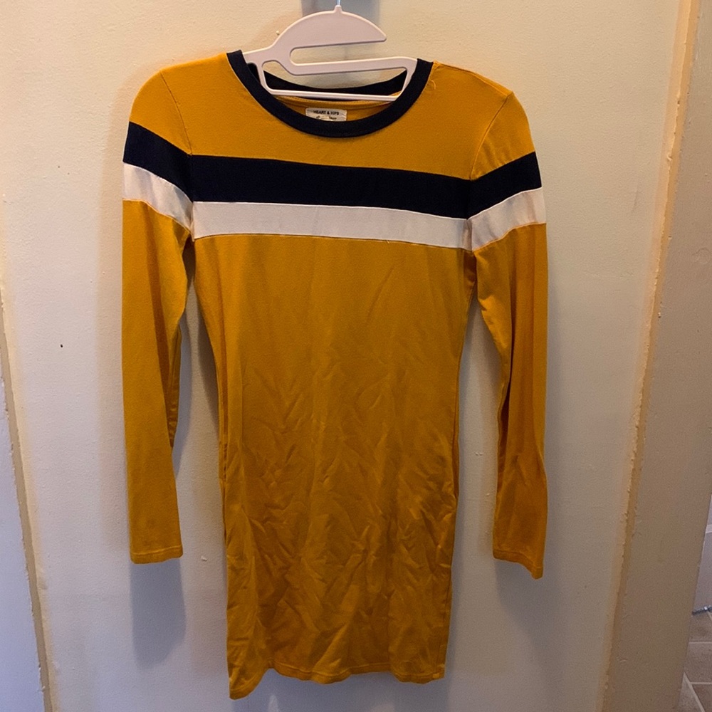 Long sleeved yellow dress with navy blue and white stripes across the chest!